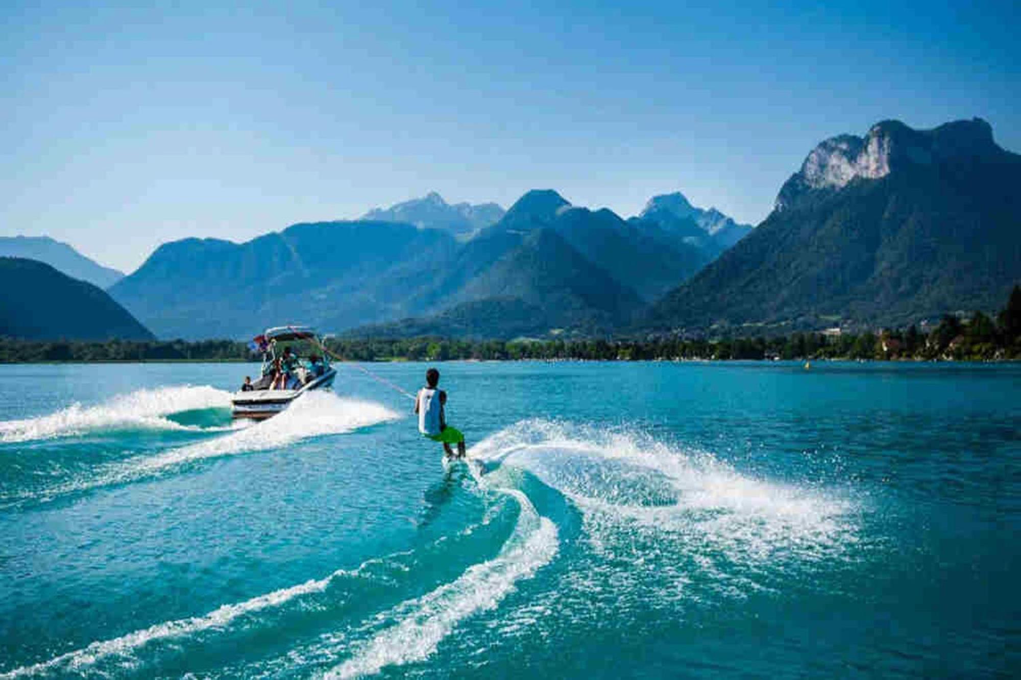 Le Bleu Du Lac 3 Etoiles - Secteur Recherche, Calme & Familiale, A 300M Du Lac & De La Vieille Ville, Garage Prive Анси Экстерьер фото